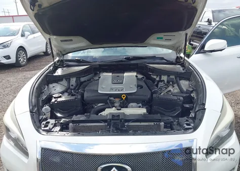 2015 Infiniti Q70 3.7 z USA, uszkodzony, nr VIN JN1BY1AP4FM541639